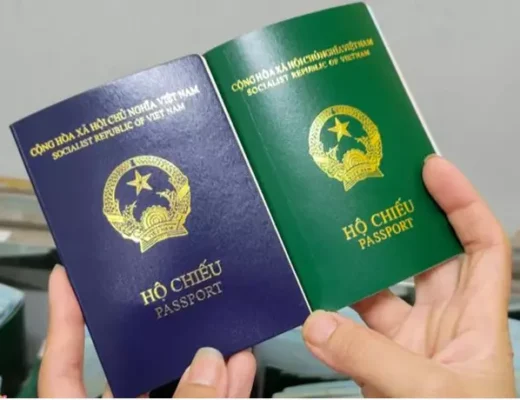 大家好，這裡是WalkLife徒步生活。芬蘭駐河內大使館在2022/8/11宣佈，由於缺乏出生地點信息，芬蘭已停止承認越南的新護照。美國大使館在其Facebook賬戶上發布的一份聲明中表示，新護照「不包含護照持有人的出生地信息，這是個人身份證明和處理芬蘭簽證/居留許可申請所需的信息。」